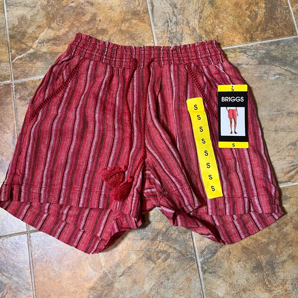Briggs New York Womens Red Striped Shorts Small